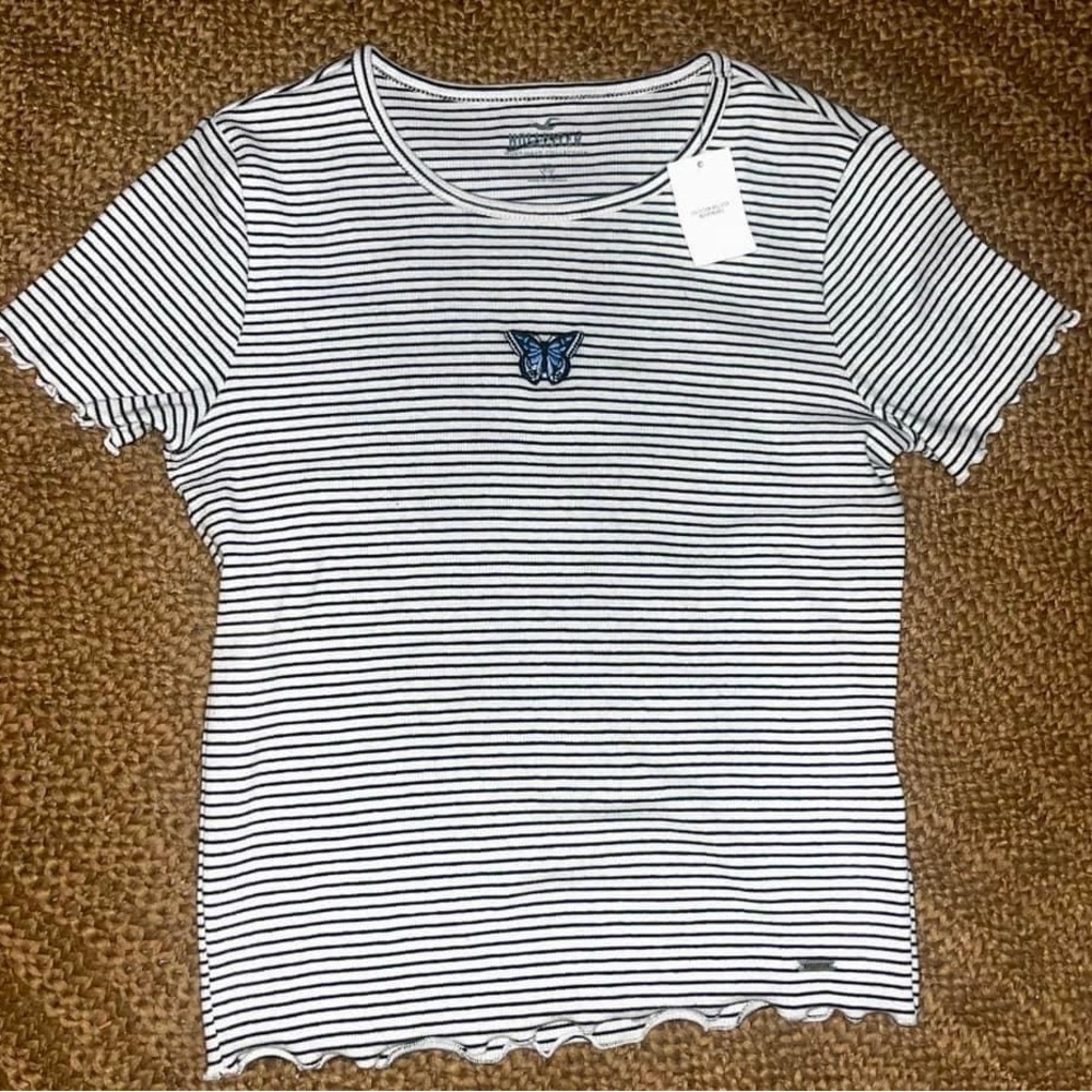 Hollister.
Size XS.